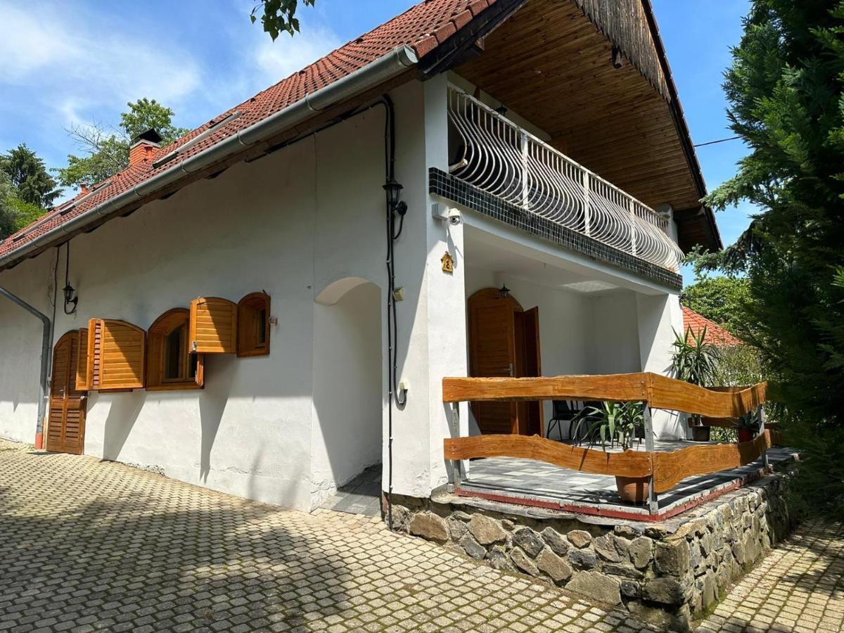Parraghegy Apartman Villa Zalaszanto Eksteriør billede